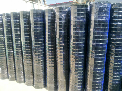 綠色圍山鐵絲網(wǎng)