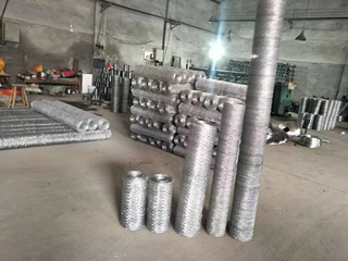 婚慶舞臺造型鐵絲網(wǎng)高度可定